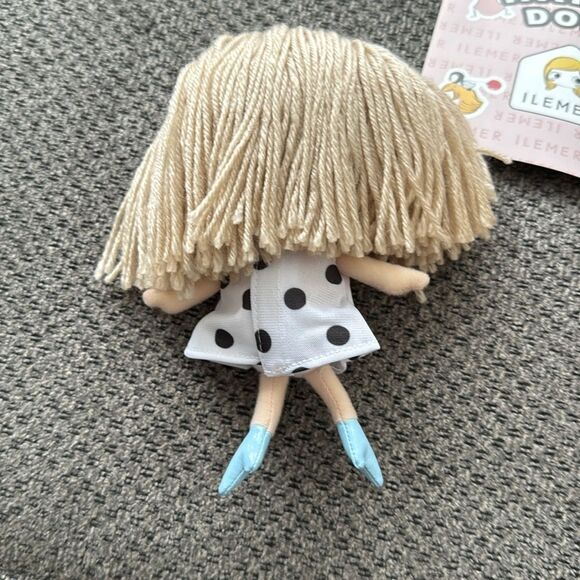 NWT ILEMER happy doll with outfit bag charm - Picture 3 of 4